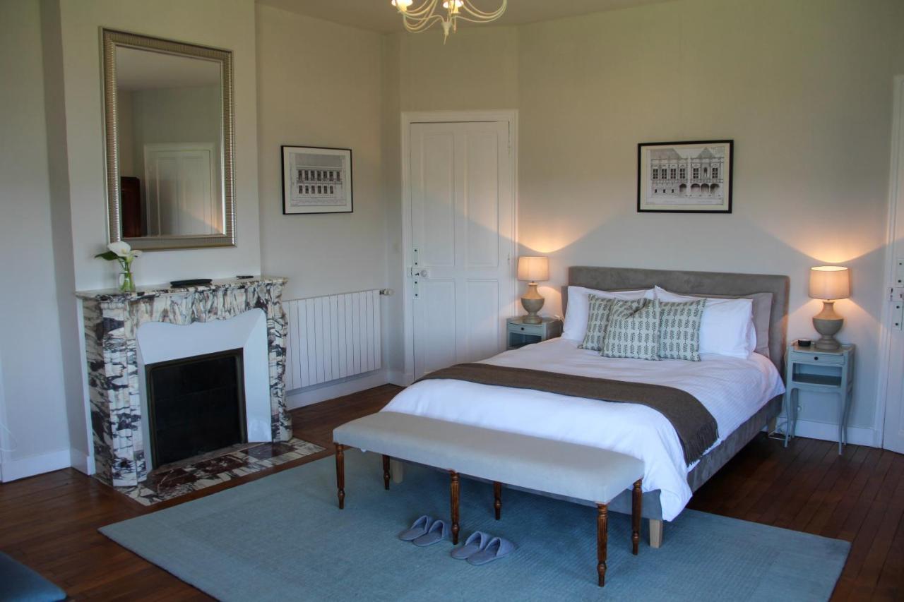 Manoir de Beauregard - Cunault Treves-Cunault Extérieur photo